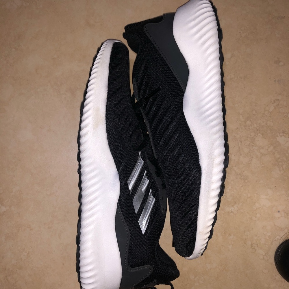 Adidas Alphabounce Sneakers